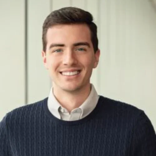 Headshot of Alex Fauer, PhD, RN, OCN